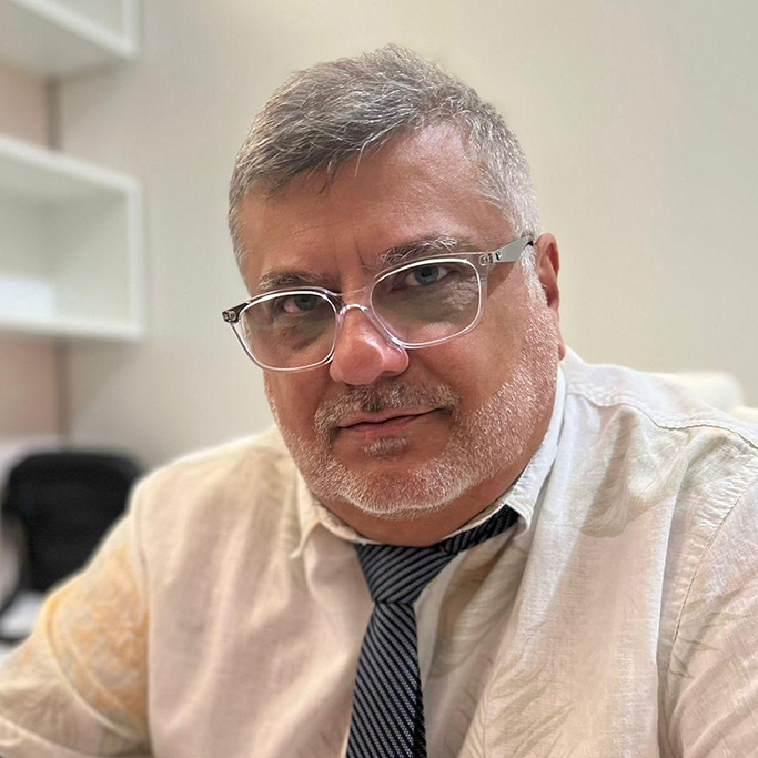 Dr. Emidio Macedo Pinho